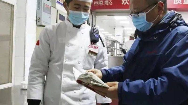 揭秘临期零食：批发厂家直销背后的秘密